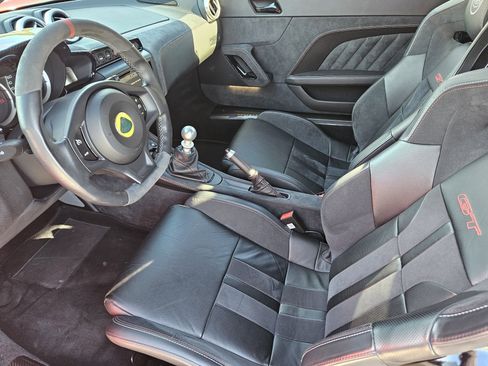 Used 2021 Lotus Evora image 15