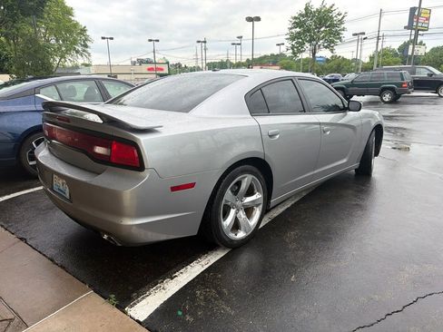 Used 2011 Dodge Charger Rallye RWD image 4