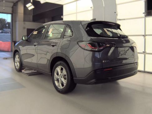 Used 2024 Honda HR-V LX image 3