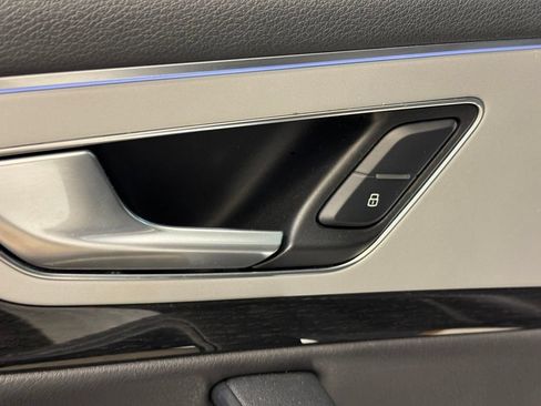 Used 2018 Audi Q7 2.0T Premium Plus AWD/4WD image 20