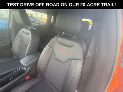 New 2026 Jeep Compass Trailhawk image 22
