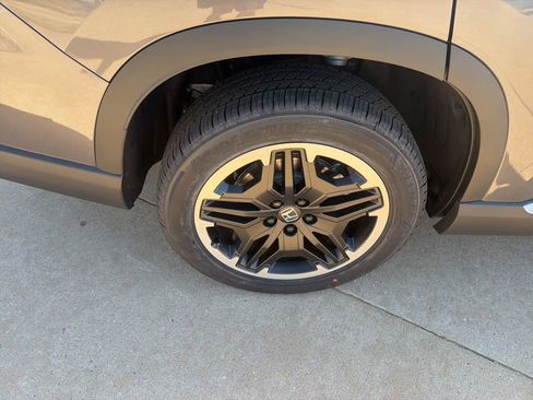 New 2026 Honda Pilot Touring image 36