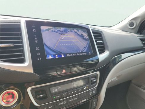 Certified 2017 Honda Ridgeline RTL-E image 32