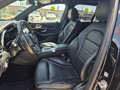 Certified 2021 Mercedes-Benz GLC 300 image 11