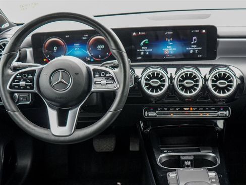 Used 2021 Mercedes-Benz CLA 250 4MATIC image 24