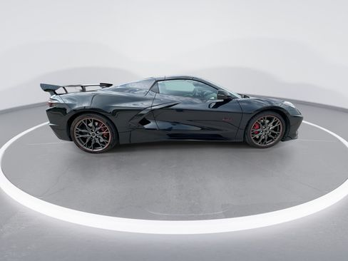 Used 2023 Chevrolet Corvette Stingray Premium Conv w/ Z51 Performance Package RWD image 9