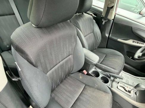 Used 2012 Toyota Corolla S image 10