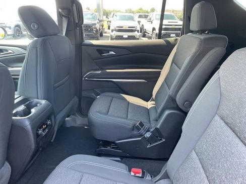 New 2026 Chevrolet Traverse LT w/ Driver Confidence Package image 20