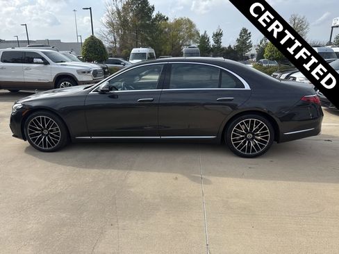 Certified 2023 Mercedes-Benz S 580 4MATIC Sedan image 7