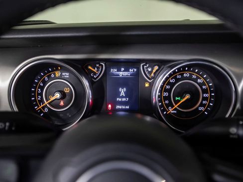 Used 2023 Jeep Gladiator Sport AWD/4WD image 23