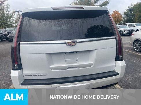 Used 2018 Cadillac Escalade ESV Platinum image 5