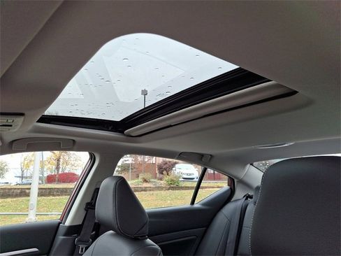 New 2025 Nissan Altima 2.5 SL image 13