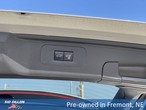 Used 2024 Toyota Grand Highlander Limited image 16