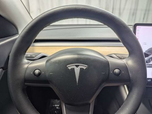 Used 2020 Tesla Model Y Long Range AWD/4WD image 21