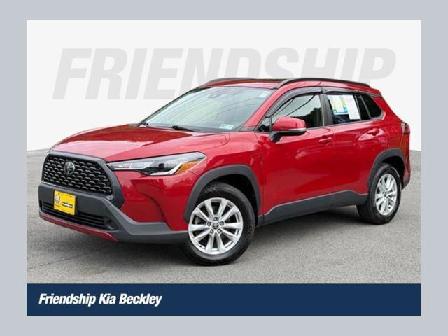 Used 2022 Toyota Corolla Cross LE w/ Moonroof Package AWD/4WD image 1