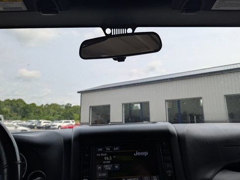 Used 2016 Jeep Wrangler Unlimited Sport w/ Mopar Chrome Edition Group AWD/4WD image 20