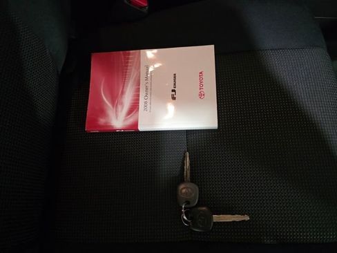 Used 2008 Toyota FJ Cruiser Base image 9