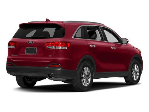 Used 2018 Kia Sorento LX w/ LX V6 Convenience Package AWD/4WD image 2