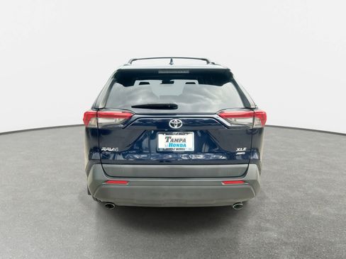 Used 2019 Toyota RAV4 XLE w/ Convenience Package AWD/4WD image 7