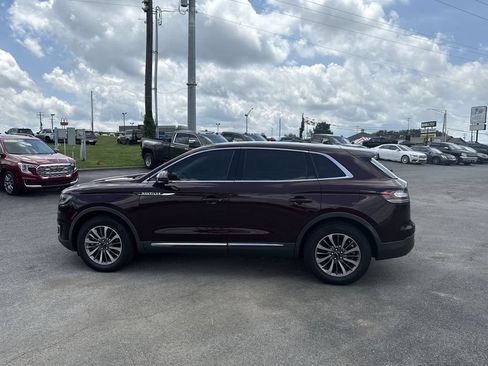 Used 2020 Lincoln Nautilus FWD w/ Equipment Group 101A image 3