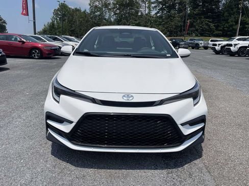 Used 2026 Toyota Corolla SE FWD image 6