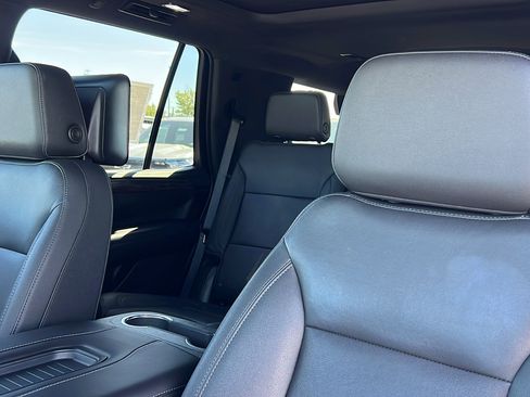 Used 2022 Chevrolet Tahoe LT w/ LT Signature Plus Package AWD/4WD image 24