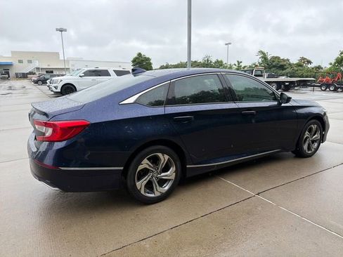 Used 2018 Honda Accord EX-L image 5