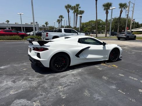 New 2027 Chevrolet Corvette Stingray Convertible w/ Z51 Performance Package RWD image 12