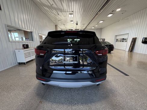 Used 2024 Chevrolet Blazer LT w/ Convenience Package AWD/4WD image 4