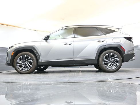 Used 2025 Hyundai Tucson Limited AWD/4WD image 31