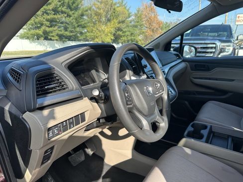 Used 2020 Honda Odyssey EX image 19