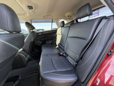 Used 2019 Subaru Outback 3.6R Limited w/ Popular Package #2 image 14