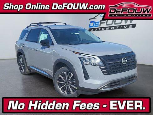 New 2026 Nissan Pathfinder Platinum image 1