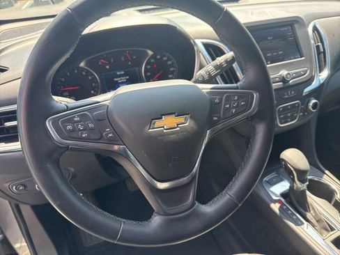 Used 2024 Chevrolet Equinox LT AWD/4WD image 20