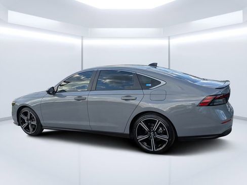 Used 2024 Honda Accord Sport image 5