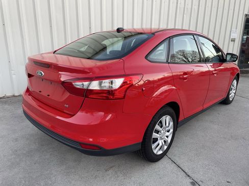 Used 2012 Ford Focus SE image 3