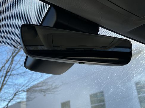 Used 2017 Toyota Highlander XLE image 27