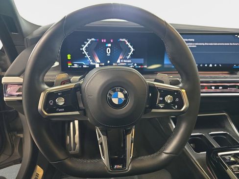 Used 2023 BMW 760i xDrive 760i xDrive image 19