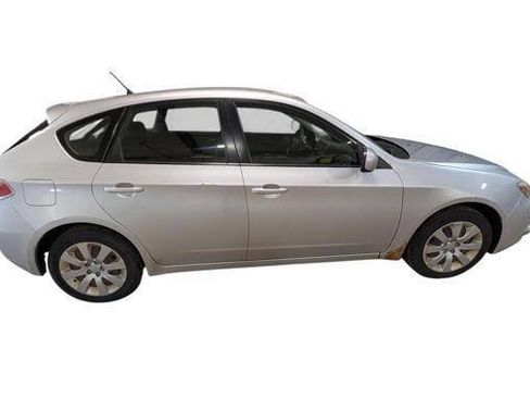Used 2010 Subaru Impreza 2.5i AWD/4WD image 7