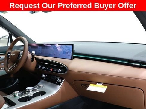 New 2026 Genesis GV70 2.5T Advanced AWD/4WD image 17