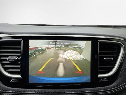 New 2026 Chrysler Pacifica Select w/ S Appearance Package image 13