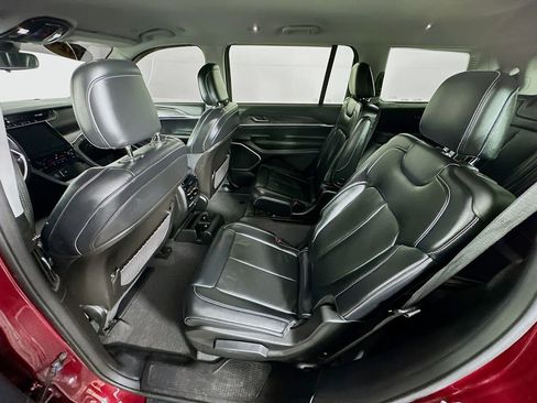 Certified 2021 Jeep Grand Cherokee L Limited image 34