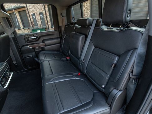 Used 2022 GMC Sierra 3500 Denali image 23