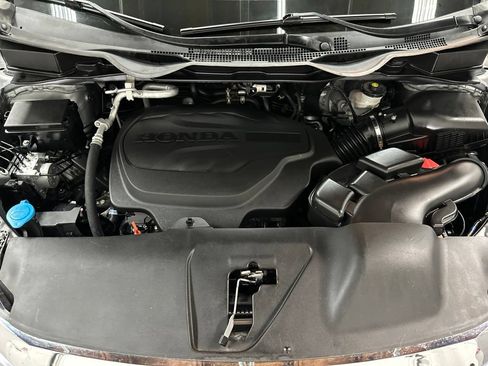 Used 2025 Honda Odyssey Touring image 40