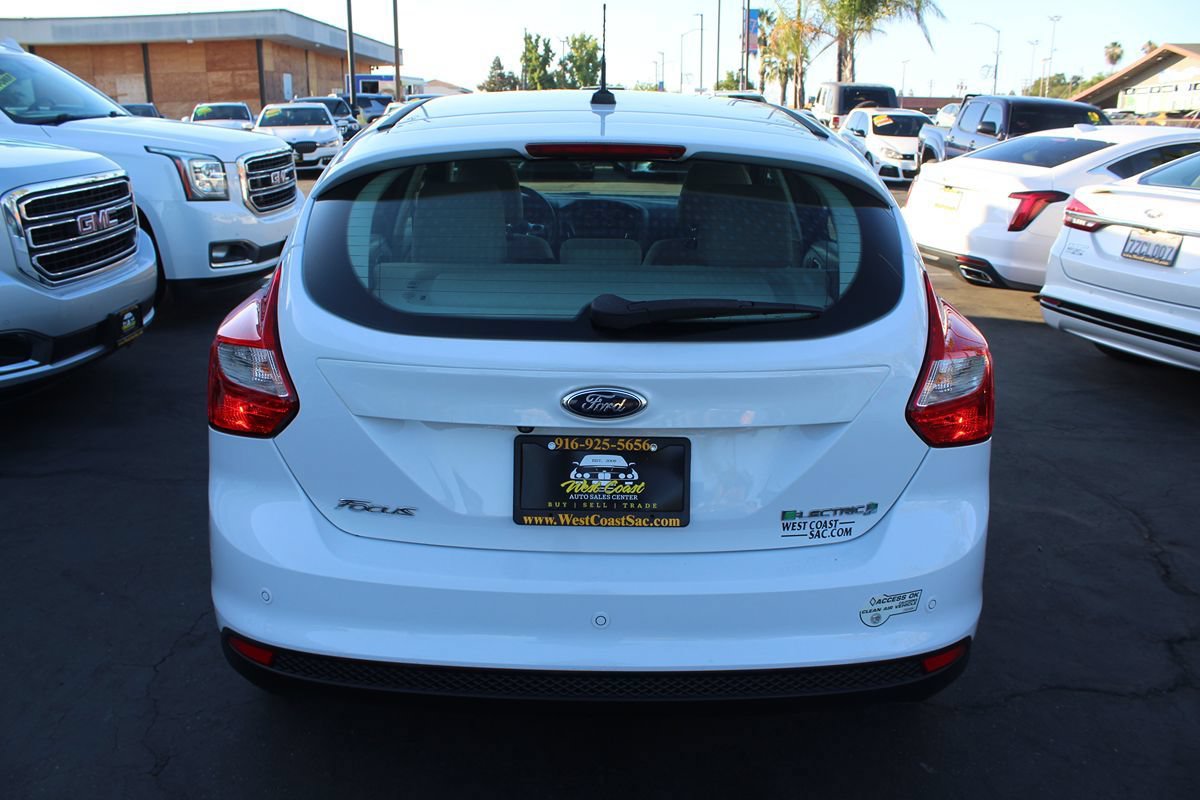 Used 2014 Ford Focus Electric Hatchback FWD image 6