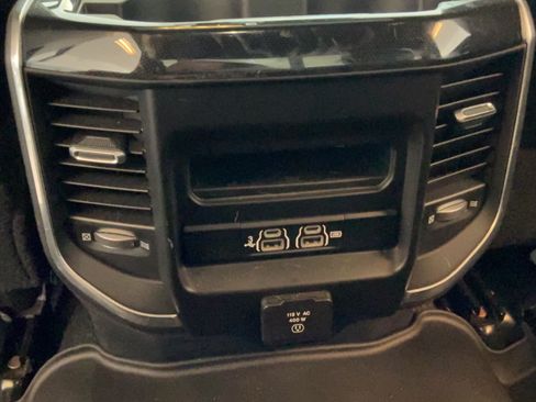 Used 2020 RAM 2500 Laramie w/ Night Edition AWD/4WD image 29