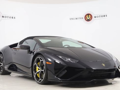Used 2023 Lamborghini Huracan EVO image 33