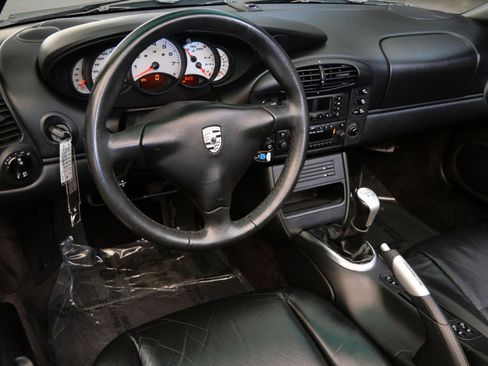 Used 2000 Porsche 911 Cabriolet image 13