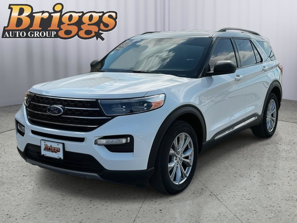 Used 2021 Ford Explorer XLT w/ Equipment Group 202A AWD/4WD image 1
