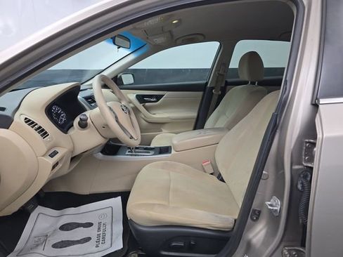 Used 2015 Nissan Altima 2.5 S w/ Special Edition Package image 22